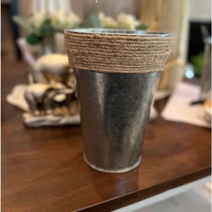 Greenbrier International Metal Tin Vase Planter with Rope Accent Trim 7x5